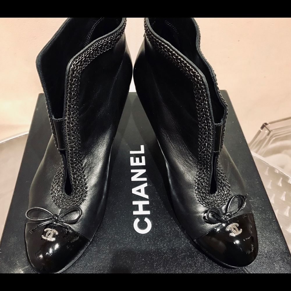 Chanel Black Embellished Black Leather Bootie 38